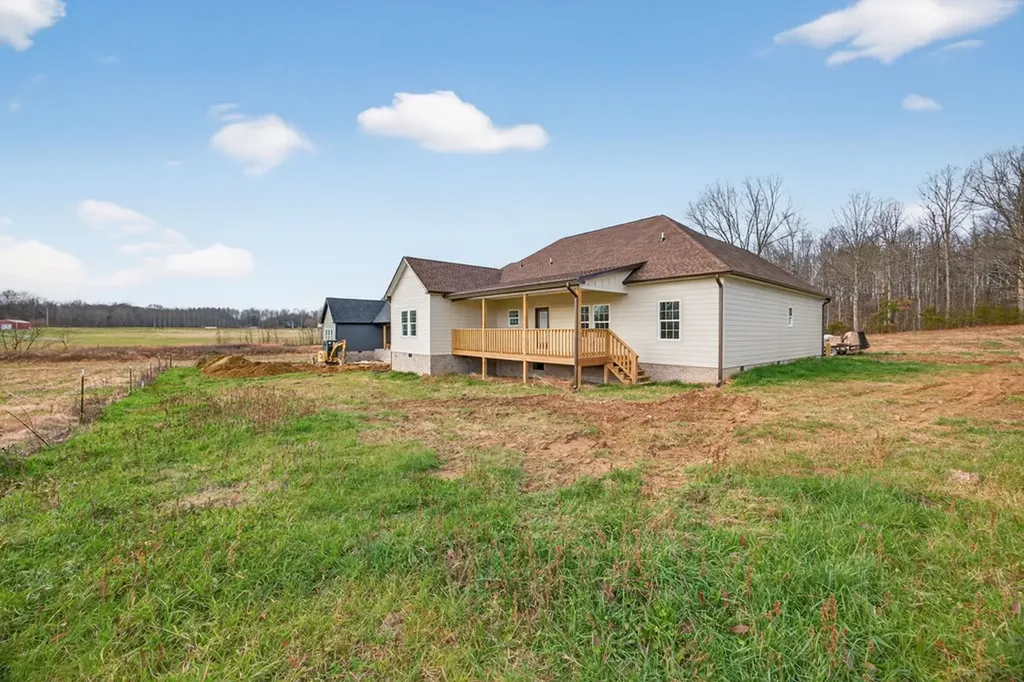 6572 Thomas Twin Oaks Road Baxter TN 38544
