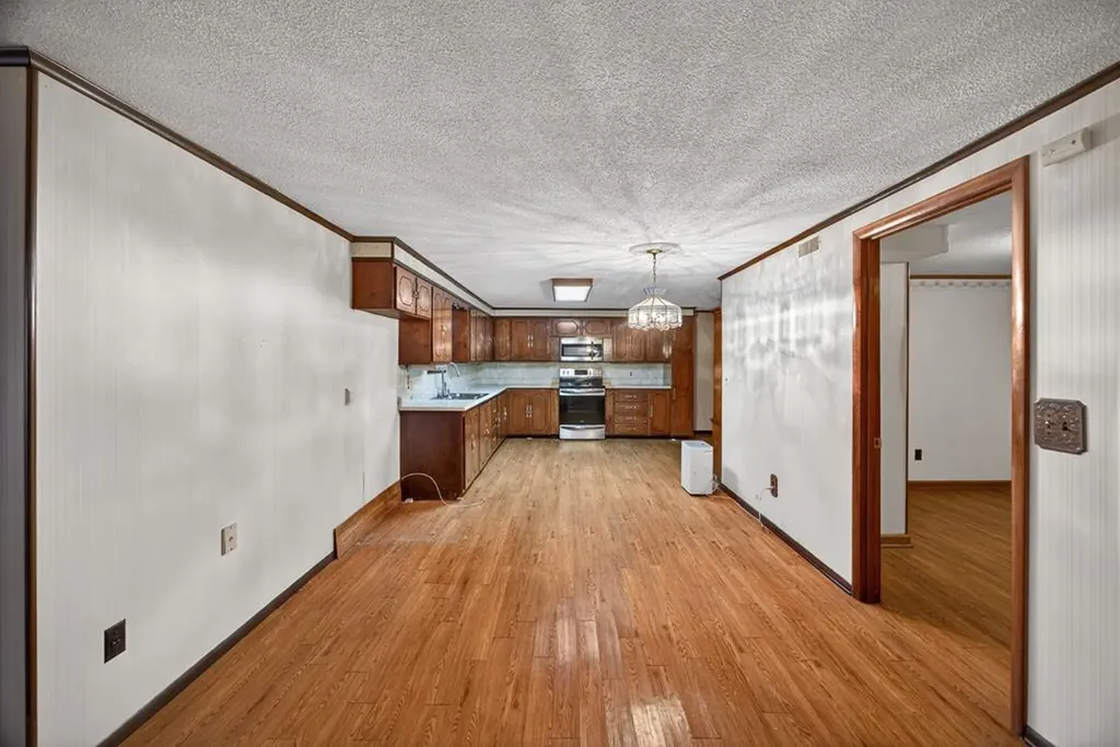 4670 Celina Highway Allons TN 38541