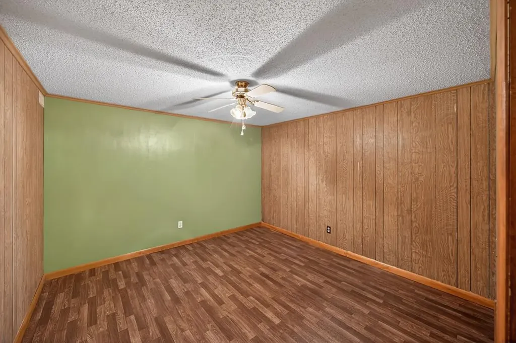 4670 Celina Highway Allons TN 38541