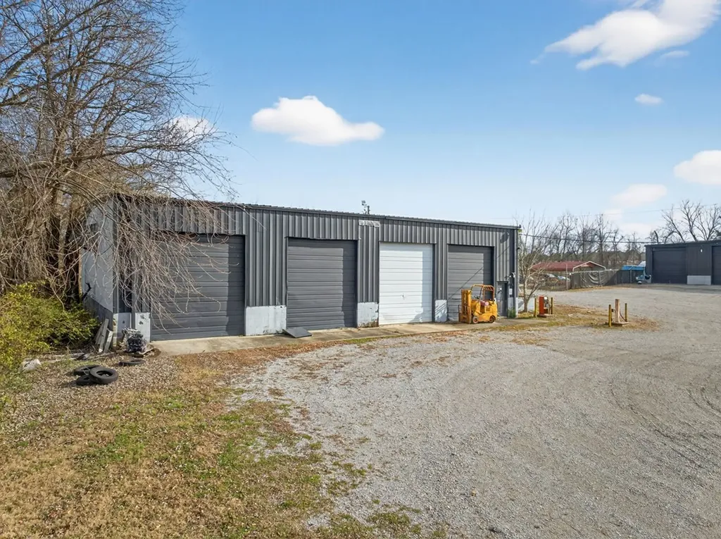 2355 Fisk Road Cookeville TN 38506