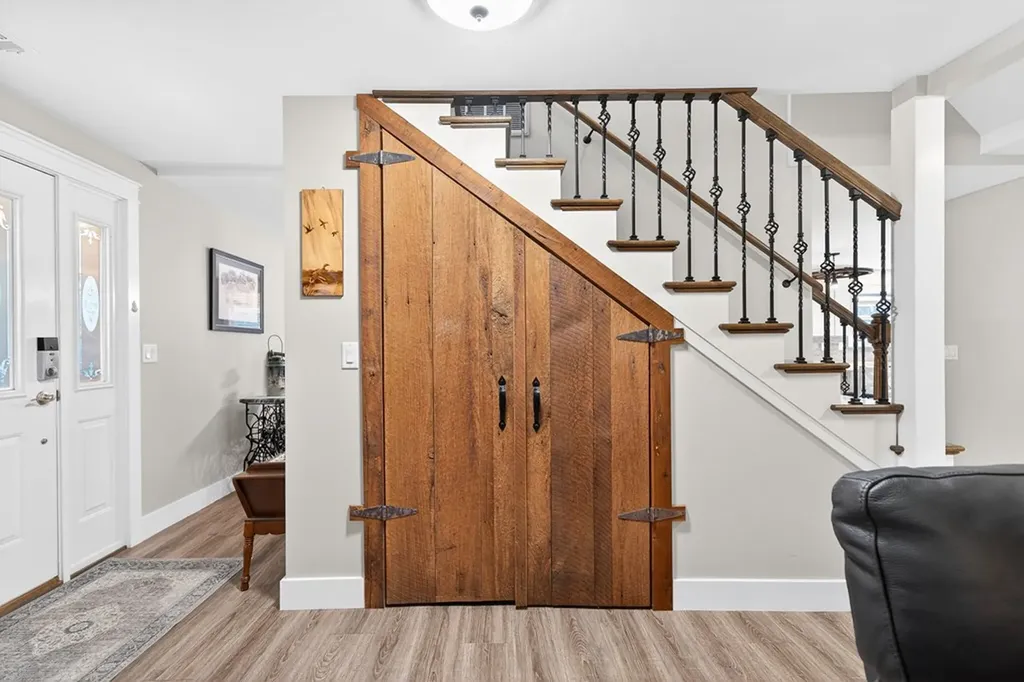 390 Taylor Hollow Lane Gainesboro TN 38562-5312