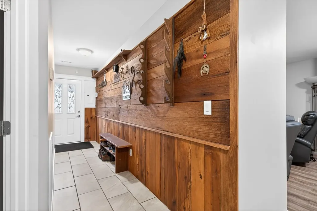 390 Taylor Hollow Lane Gainesboro TN 38562-5312