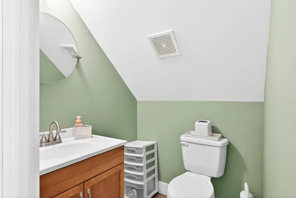 390 Taylor Hollow Lane Gainesboro TN 38562-5312