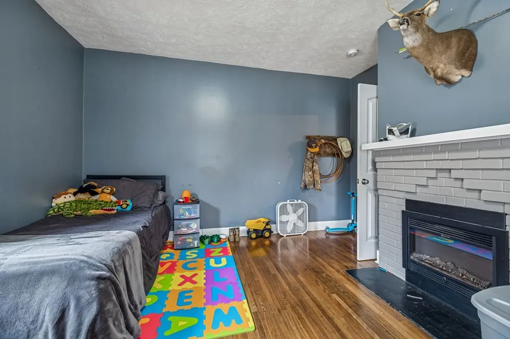 147 Sloan Branch Road Pleasant Shade TN 37145