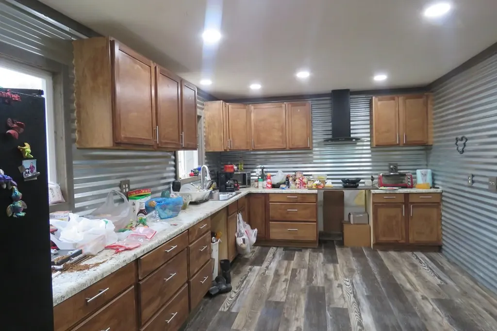 2783 Hillwood Street Monterey TN 38574