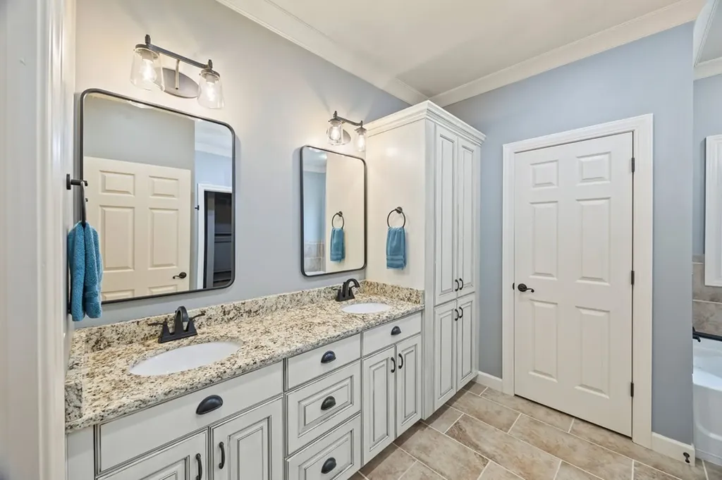 4068 Charlton Square Cookeville TN 38501