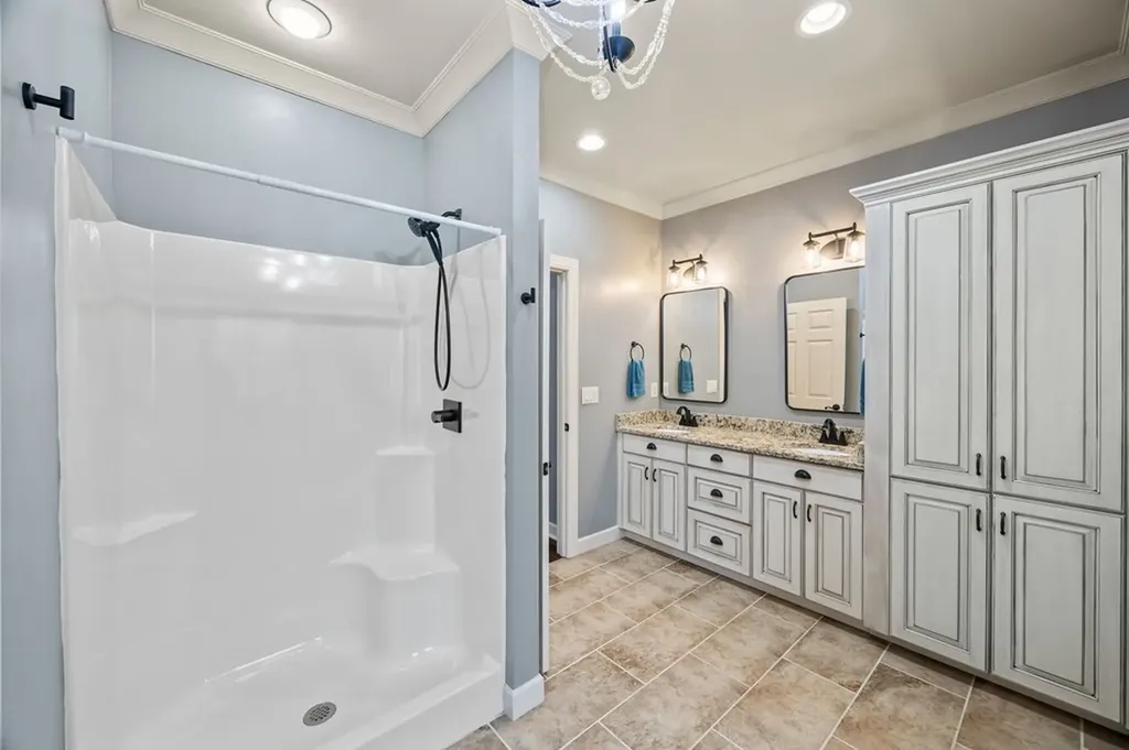 4068 Charlton Square Cookeville TN 38501