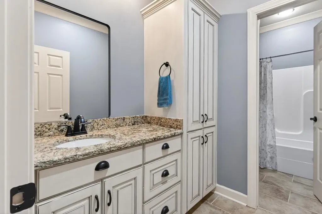 4068 Charlton Square Cookeville TN 38501