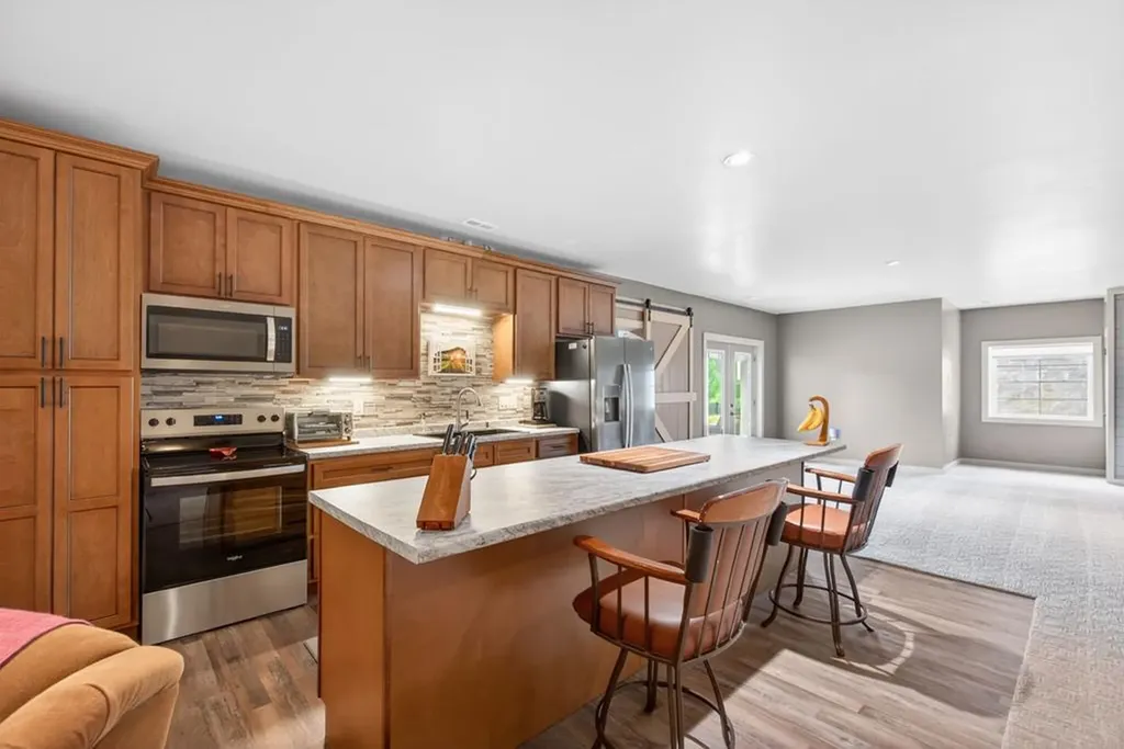 4068 Charlton Square Cookeville TN 38501