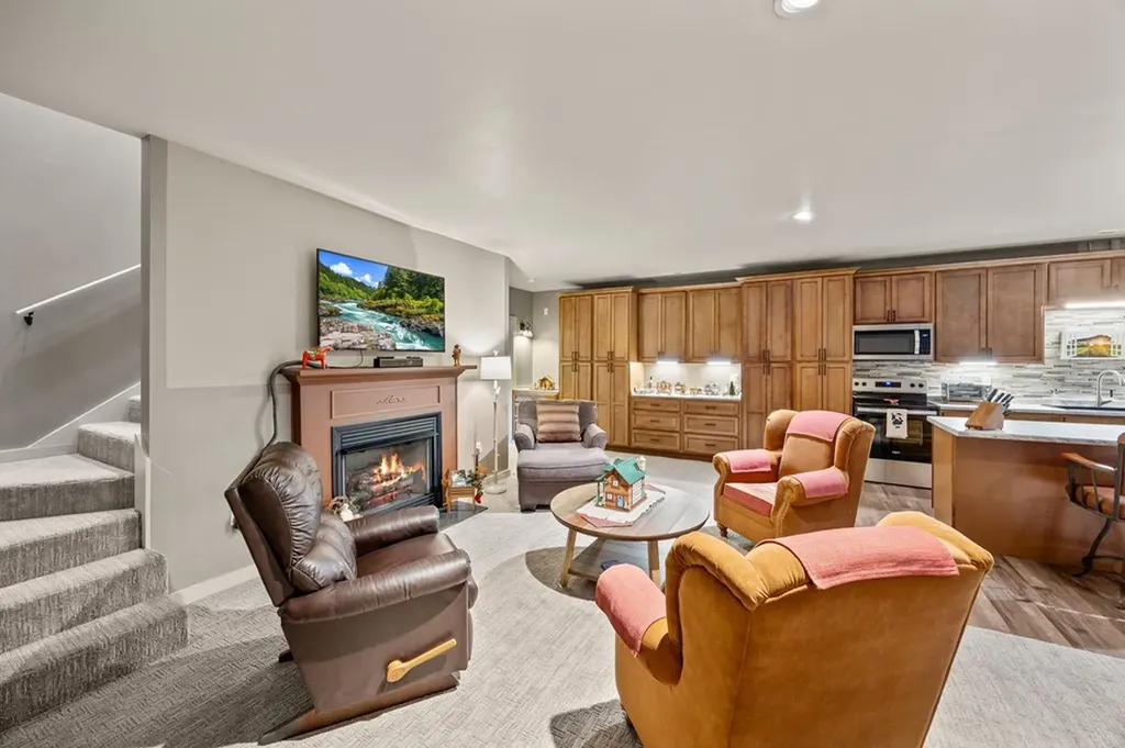 4068 Charlton Square Cookeville TN 38501