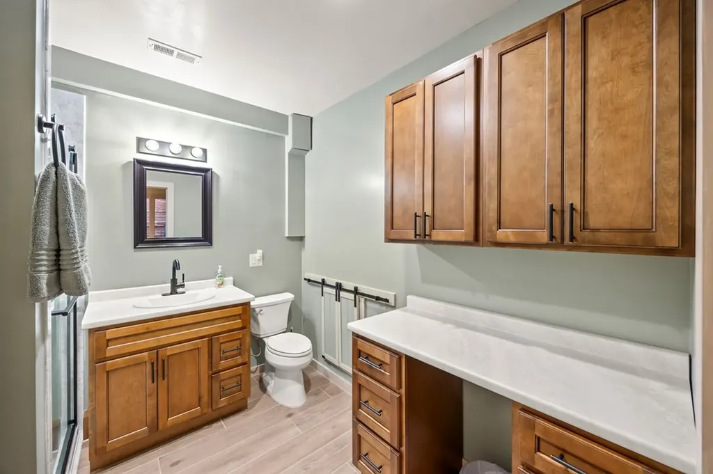 4068 Charlton Square Cookeville TN 38501