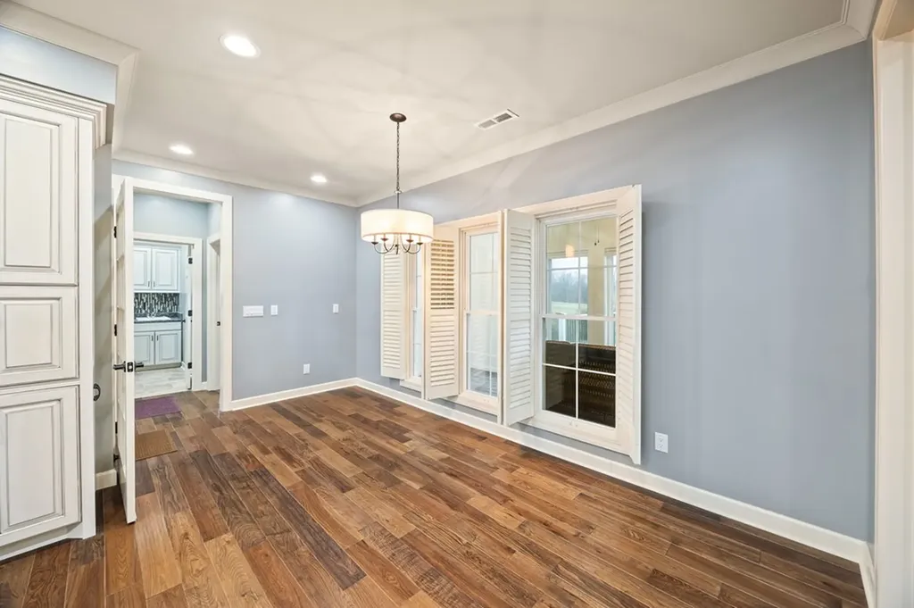 4068 Charlton Square Cookeville TN 38501