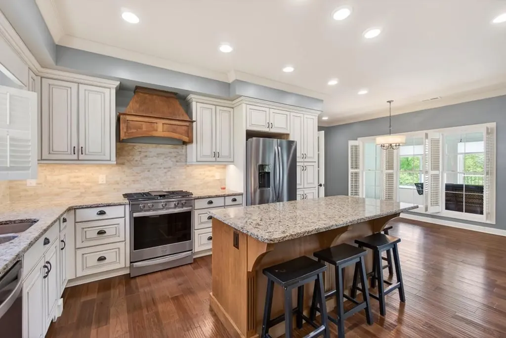 4068 Charlton Square Cookeville TN 38501