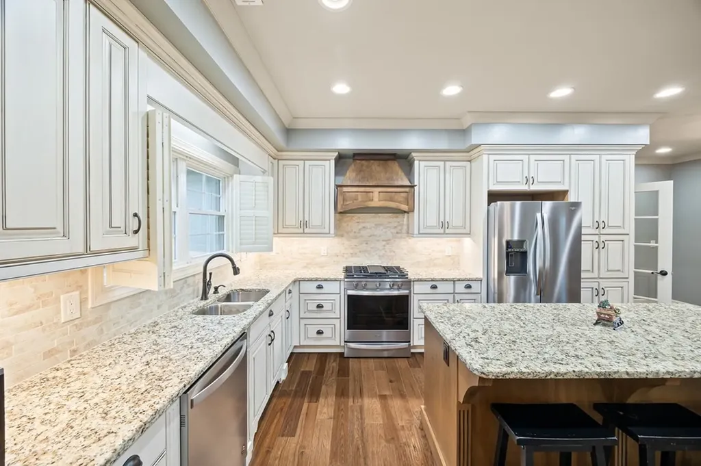 4068 Charlton Square Cookeville TN 38501