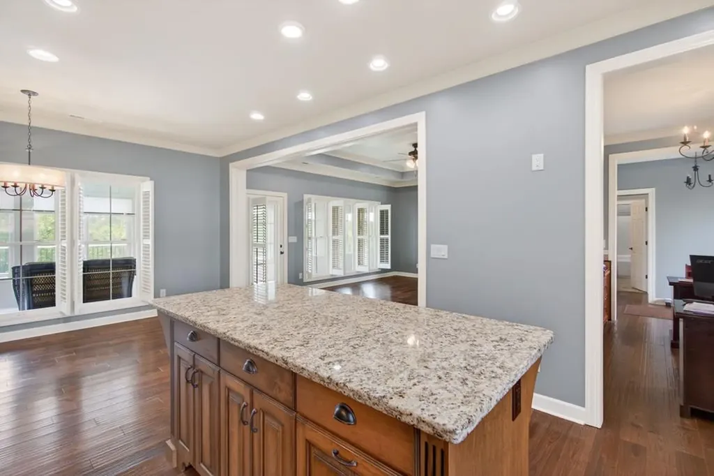 4068 Charlton Square Cookeville TN 38501