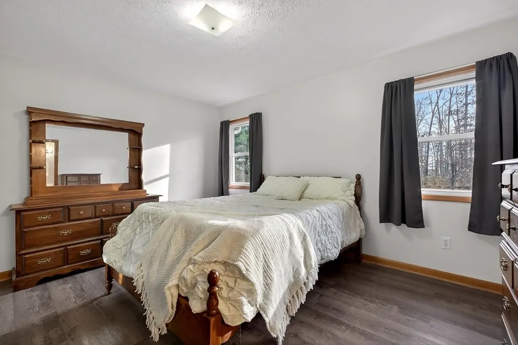 8607 Crossville Highway Sparta TN 38583