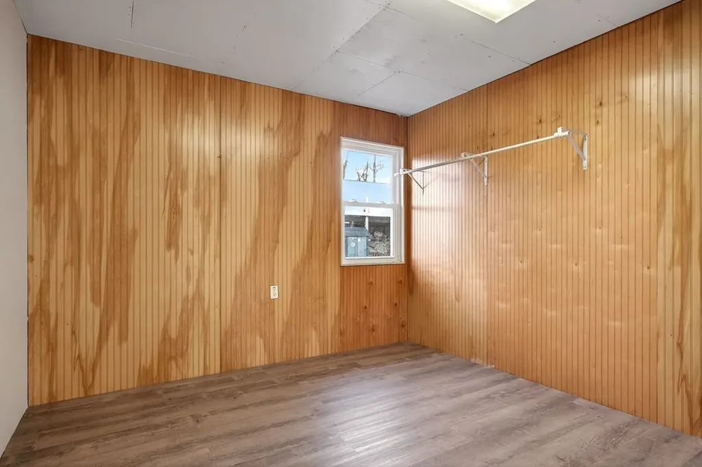 8607 Crossville Highway Sparta TN 38583