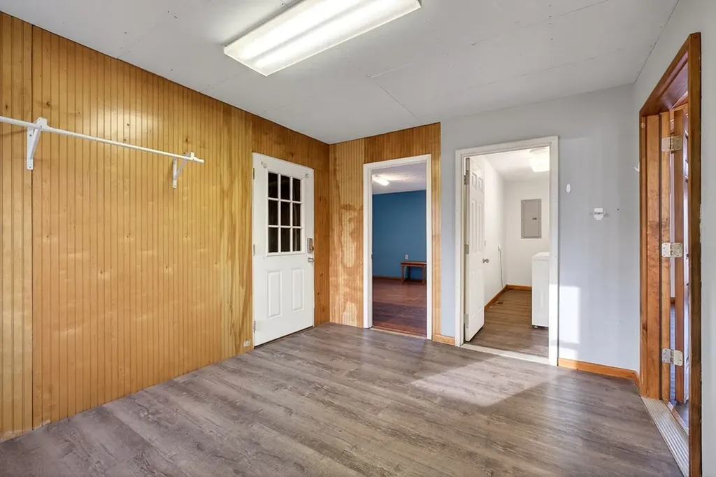 8607 Crossville Highway Sparta TN 38583