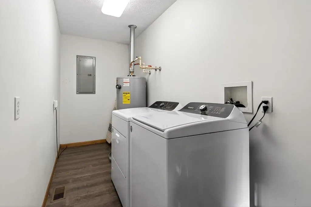 8607 Crossville Highway Sparta TN 38583