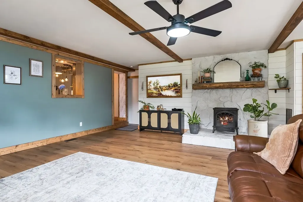 1653 Lester Flatt Road Sparta TN 38583