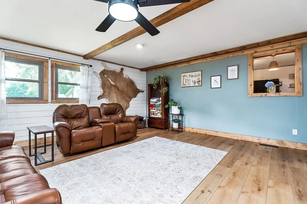 1653 Lester Flatt Road Sparta TN 38583