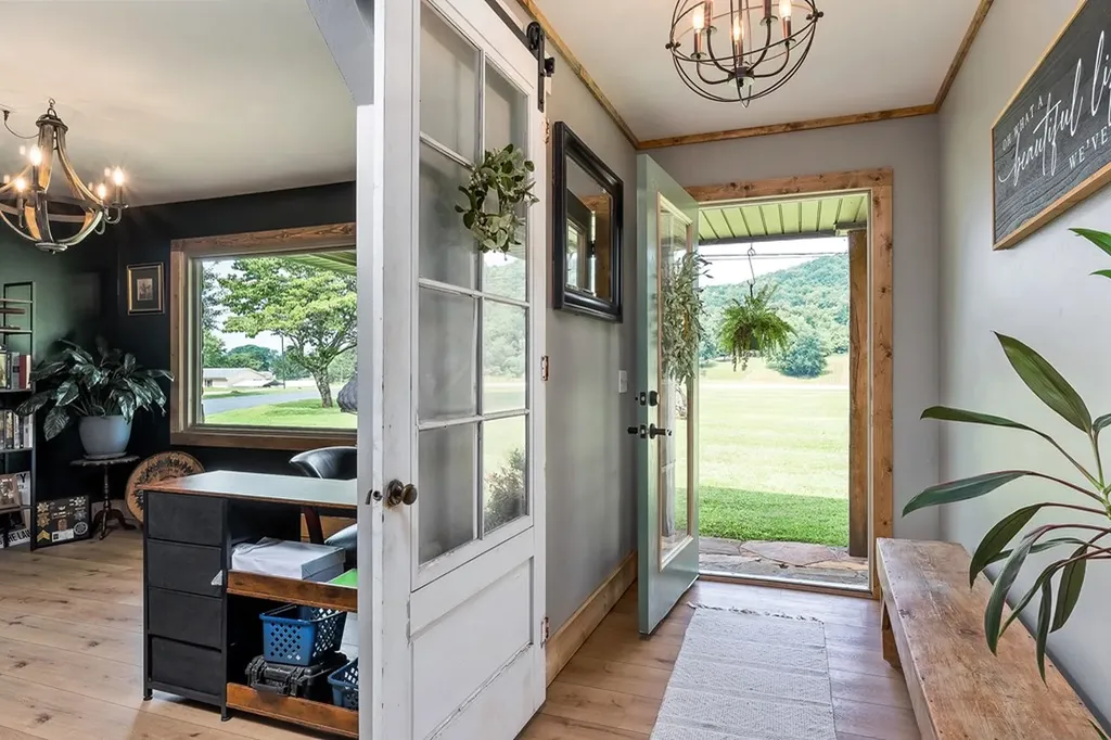 1653 Lester Flatt Road Sparta TN 38583