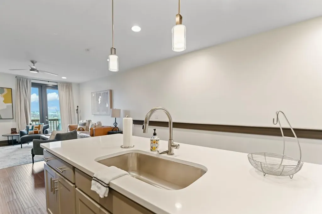 64 Fern Avenue #4 Nashville TN 37207