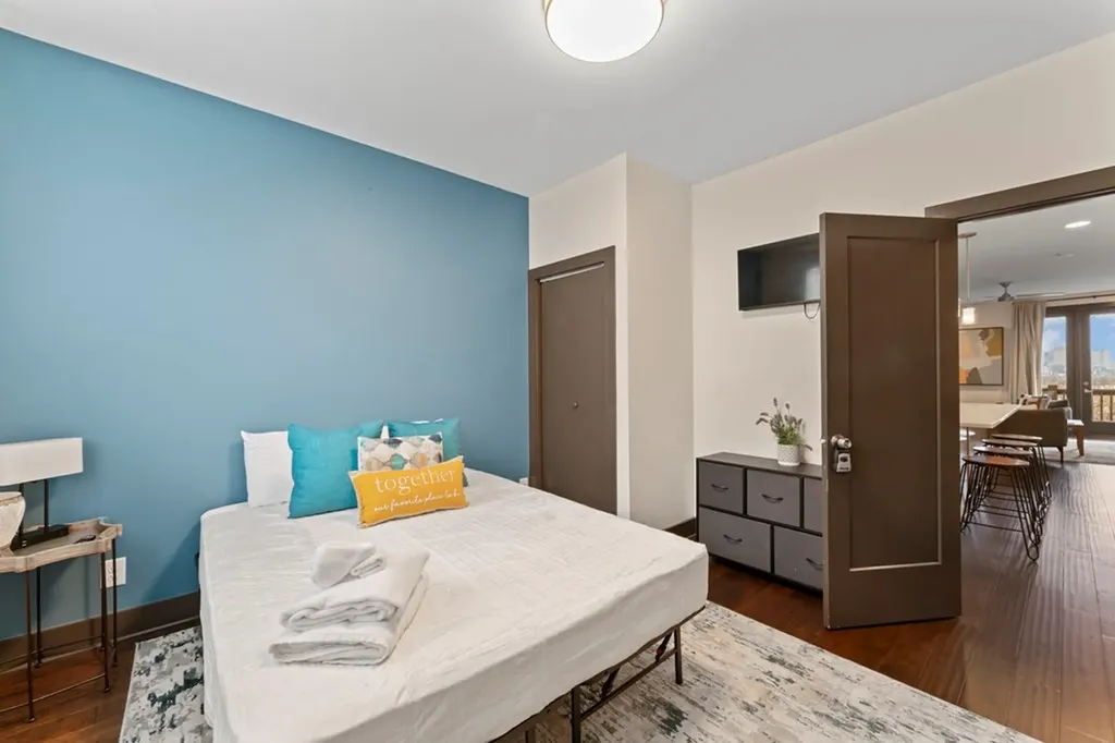 64 Fern Avenue #4 Nashville TN 37207