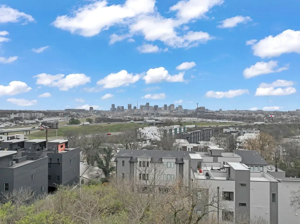 64 Fern Avenue #4 Nashville TN 37207