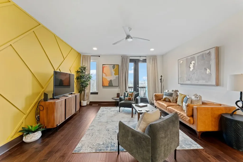 64 Fern Avenue #4 Nashville TN 37207