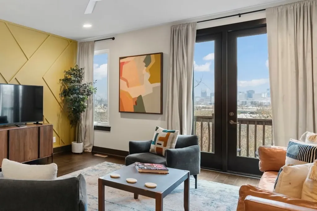 64 Fern Avenue #4 Nashville TN 37207