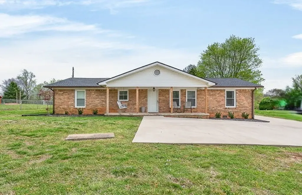 2368 Highway 70 E Cookeville TN 38506