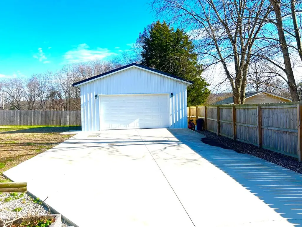 2368 Highway 70 E Cookeville TN 38506