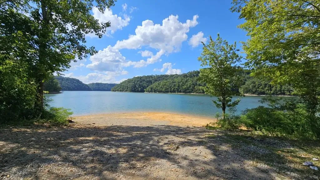 182 Mayberry Drive Smithville TN 37166