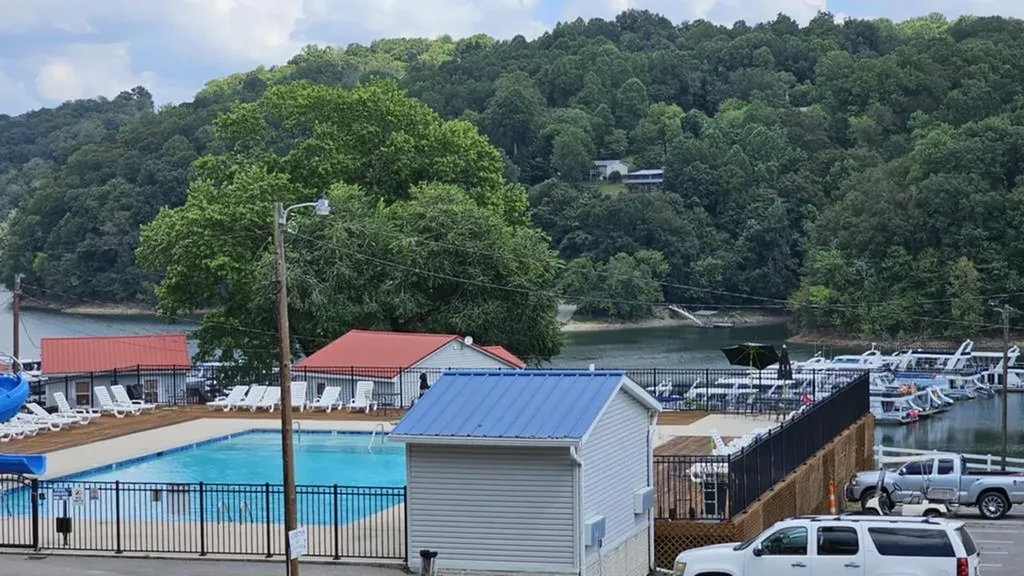 182 Mayberry Drive Smithville TN 37166
