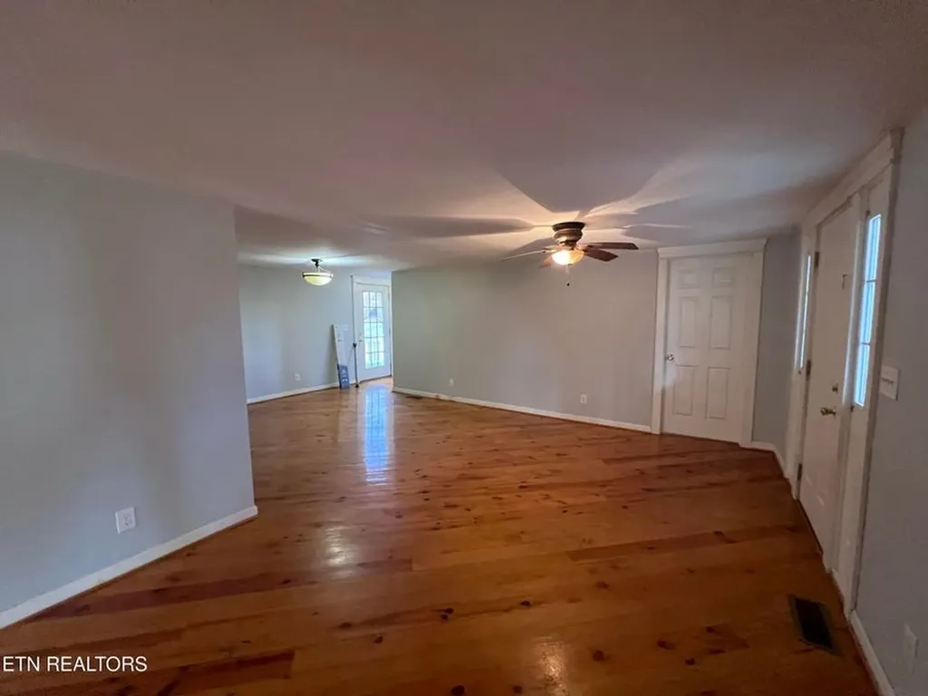 1028 Kennedy Drive Jamestown TN 38556