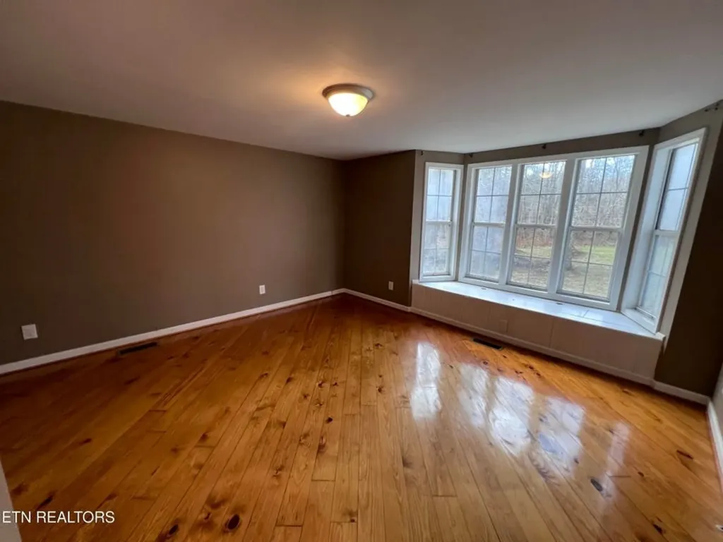 1028 Kennedy Drive Jamestown TN 38556