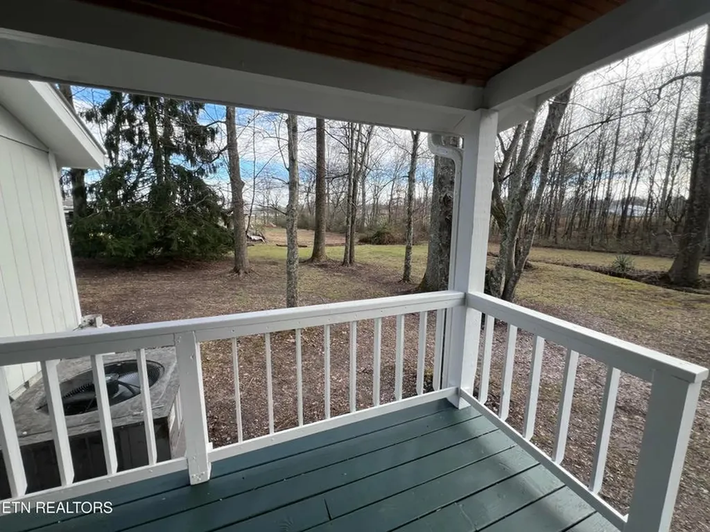 1028 Kennedy Drive Jamestown TN 38556