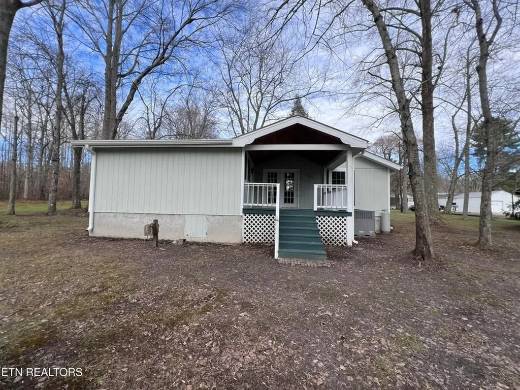 1028 Kennedy Drive Jamestown TN 38556