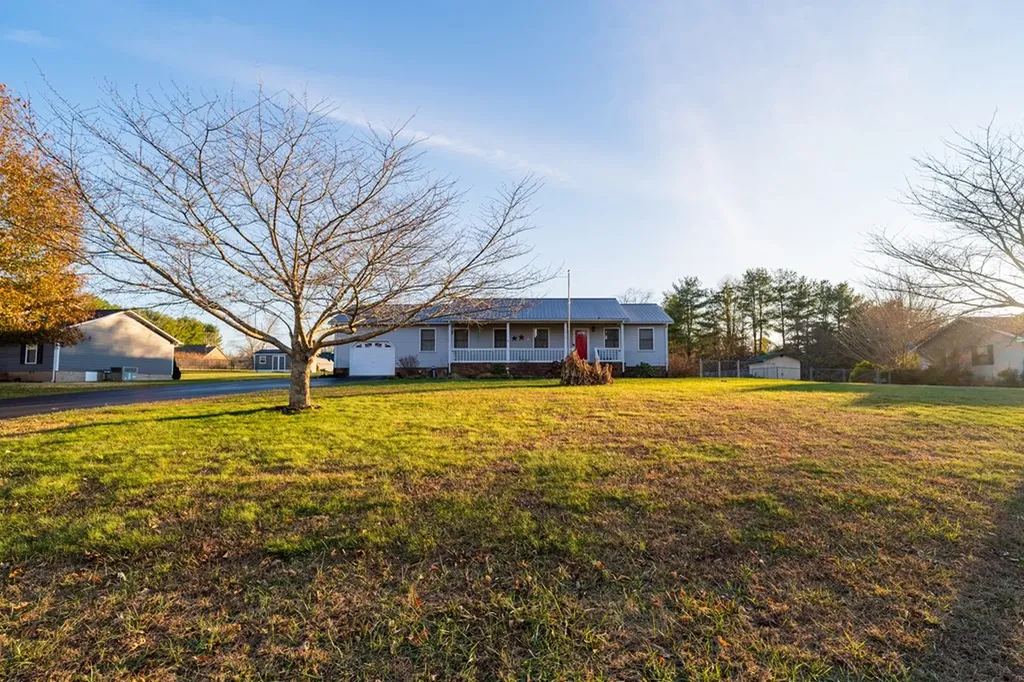 2943 Deerhaven Drive Cookeville TN 38506