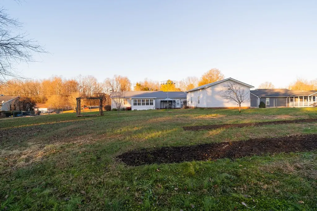 2943 Deerhaven Drive Cookeville TN 38506