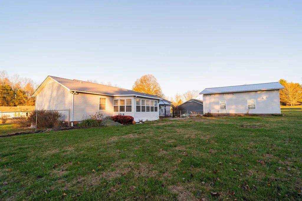 2943 Deerhaven Drive Cookeville TN 38506