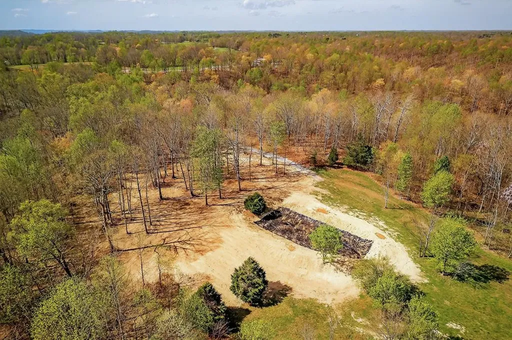 1772 S Fork Road Whitleyville TN 38588