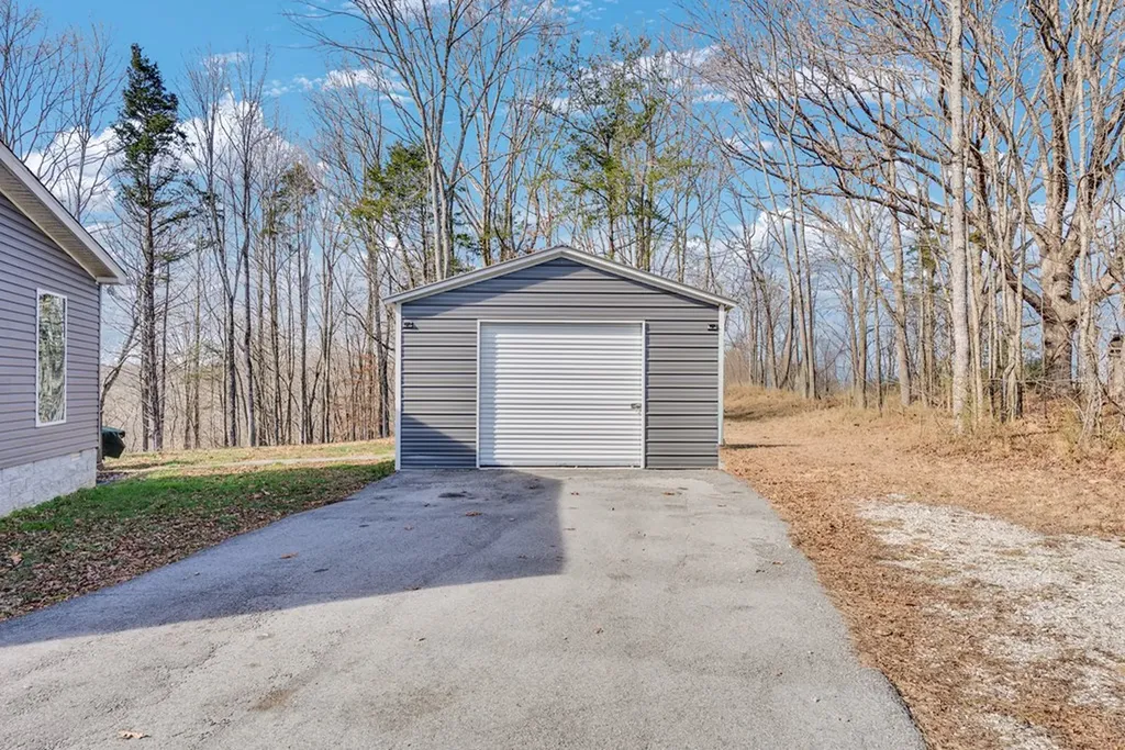 15000 SE Dodson Branch Highway Cookeville TN 38501