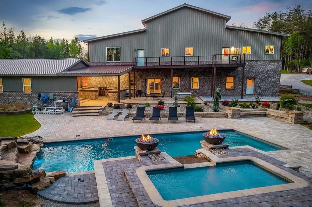 3506 Burgess Falls Road Cookeville TN 38506