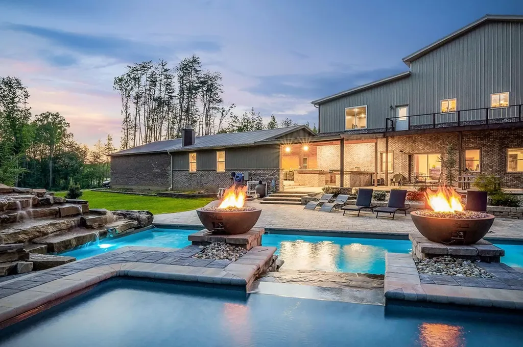 3506 Burgess Falls Road Cookeville TN 38506