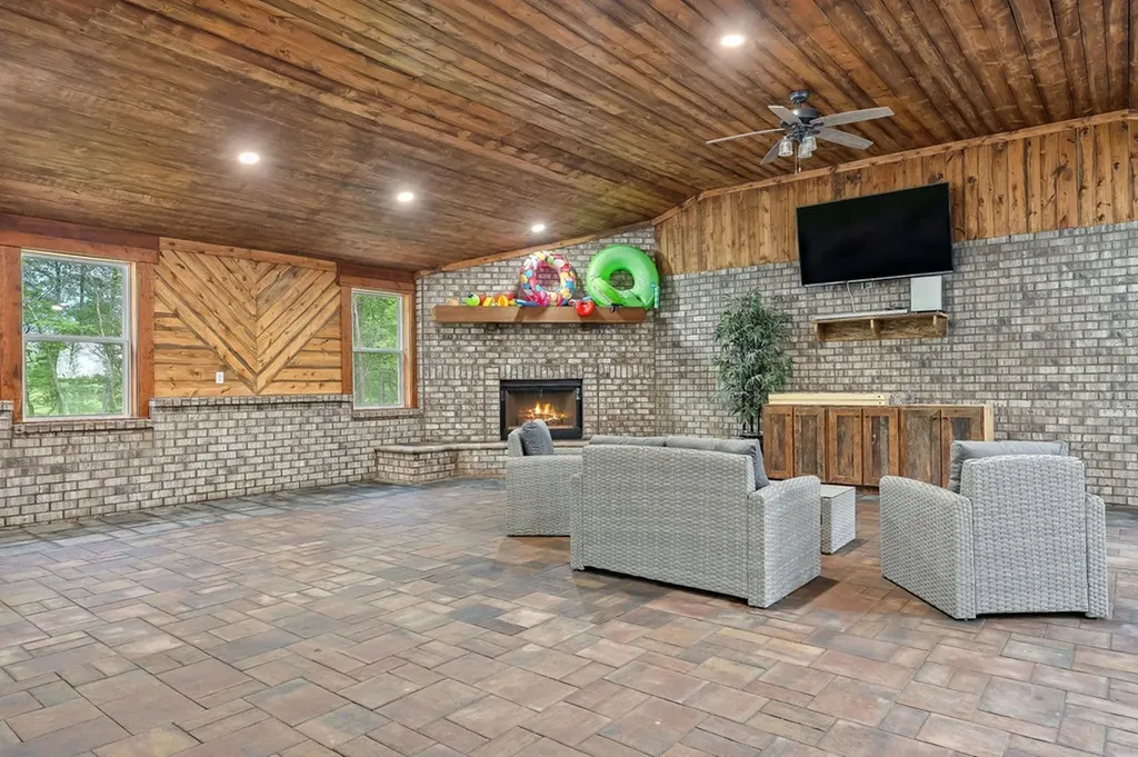 3506 Burgess Falls Road Cookeville TN 38506