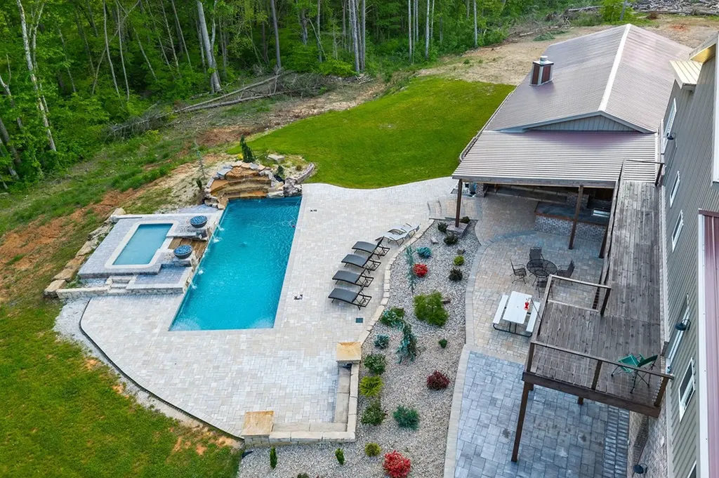 3506 Burgess Falls Road Cookeville TN 38506