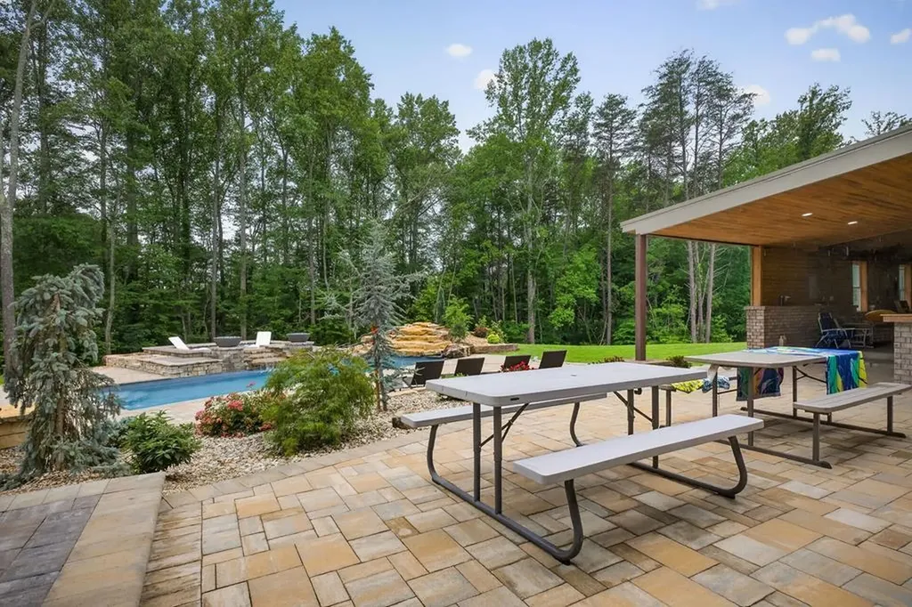 3506 Burgess Falls Road Cookeville TN 38506