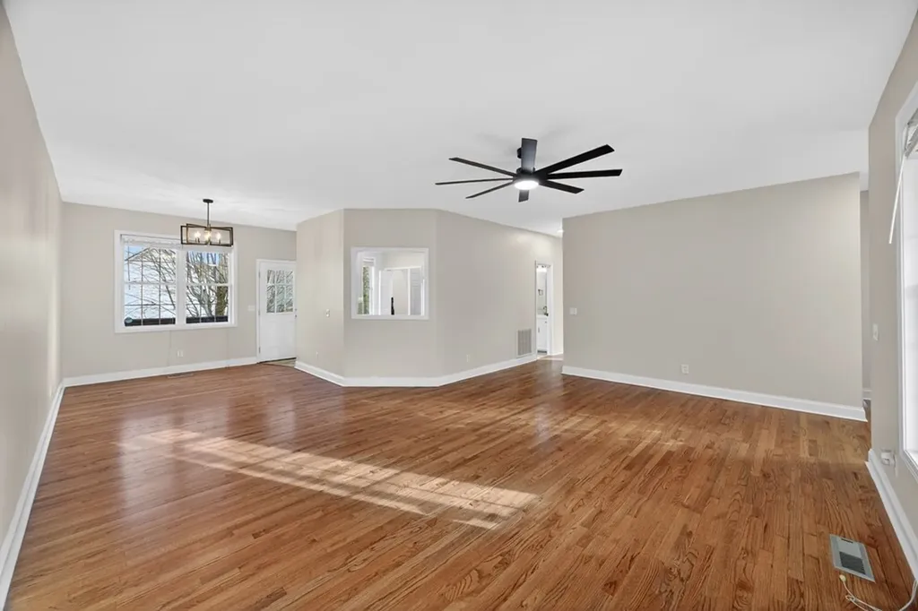 513 Windrowe Drive Cookeville TN 38506